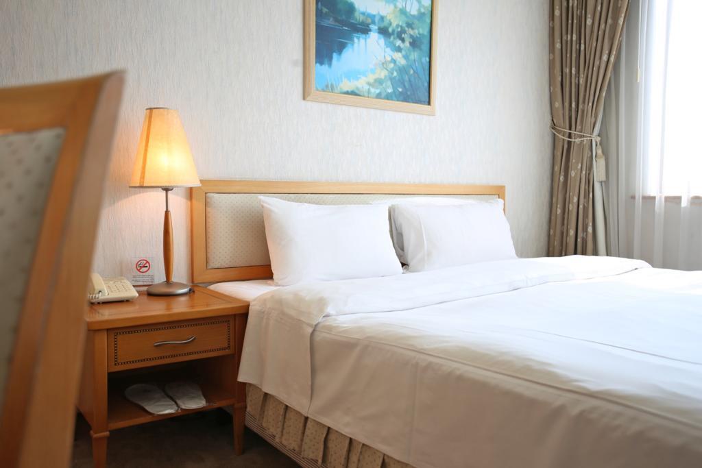 The Koos Hotel Xindian Extérieur photo