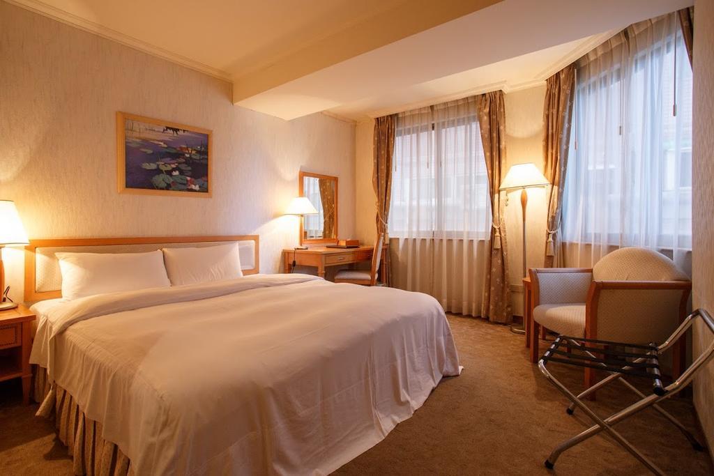 The Koos Hotel Xindian Extérieur photo
