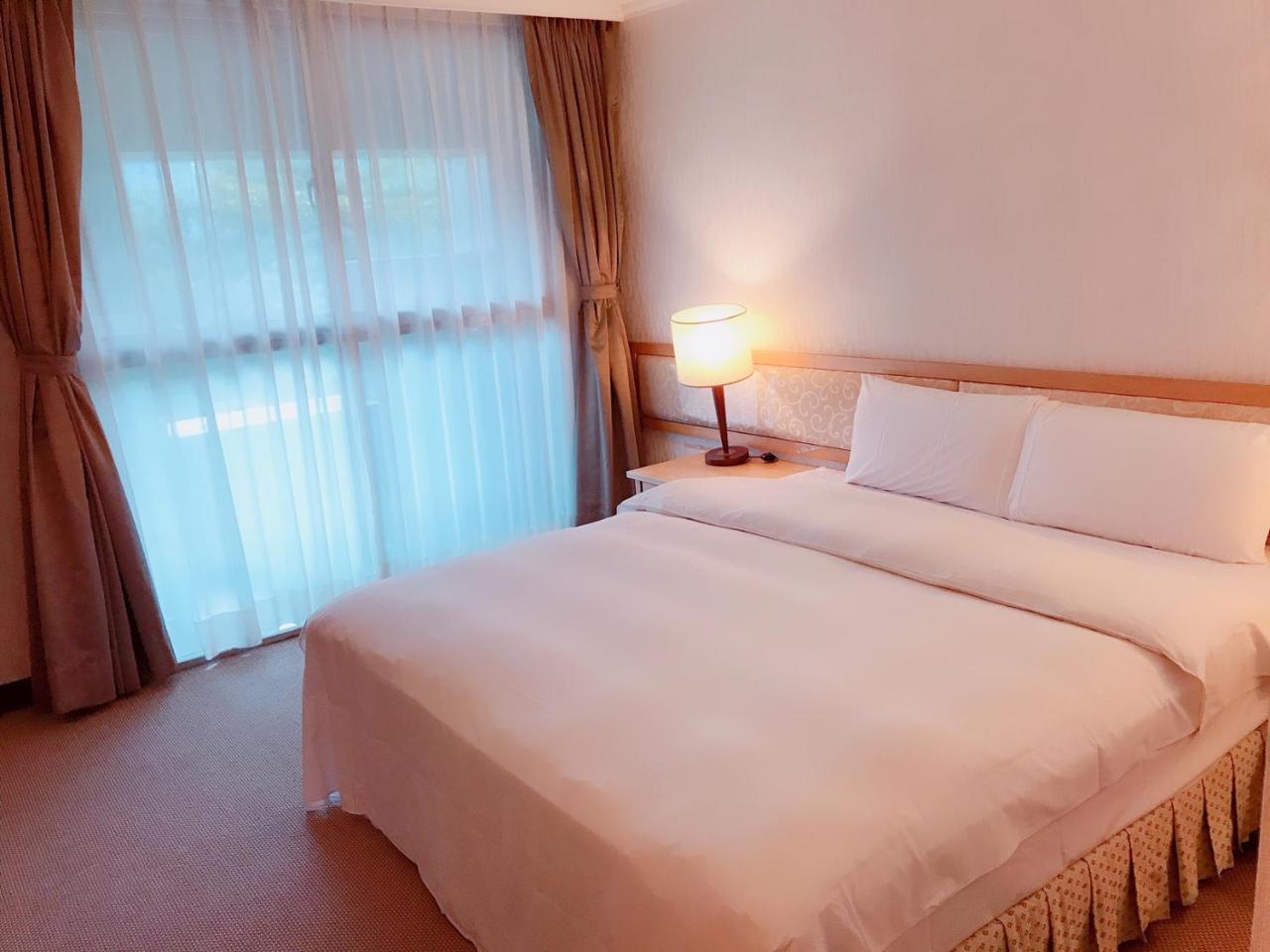 The Koos Hotel Xindian Extérieur photo