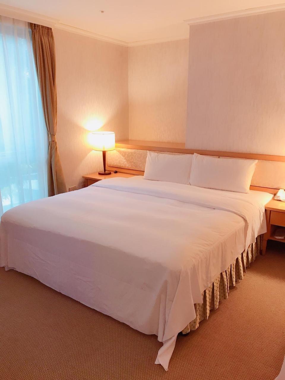 The Koos Hotel Xindian Extérieur photo